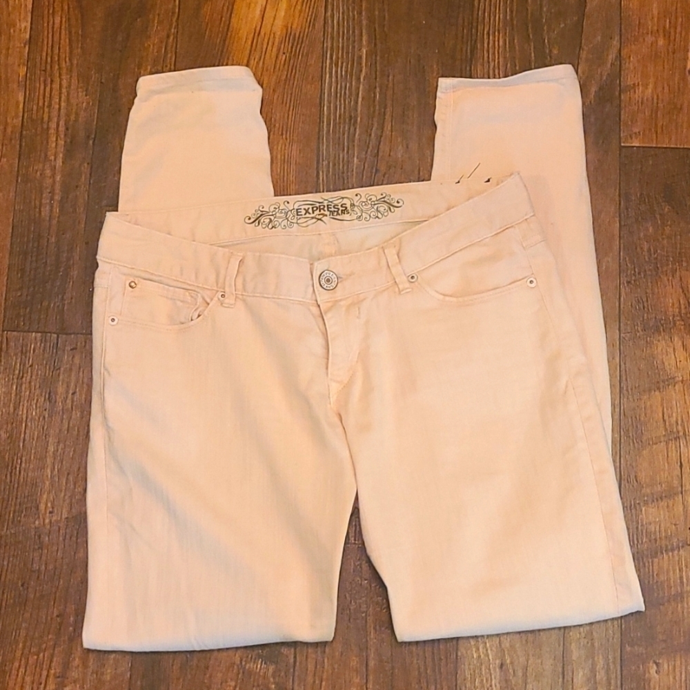 Express jeans size 10. light pink